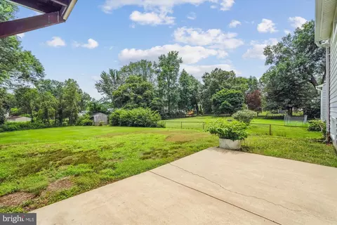 Exterior - 529 Rita Dr, Odenton, MD 21113 photo 14 of 19