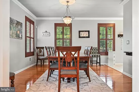 Dining - 855 Clamshell Ct, Edgewater, MD 21037 photo 1 of 4
