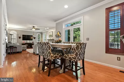 Dining - 855 Clamshell Ct, Edgewater, MD 21037 photo 4 of 4