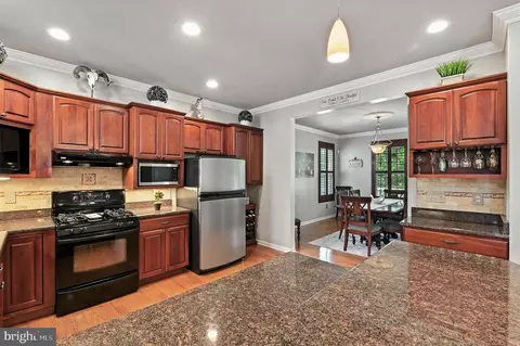 Other - 855 Clamshell Ct, Edgewater, MD 21037 photo 1 of 11