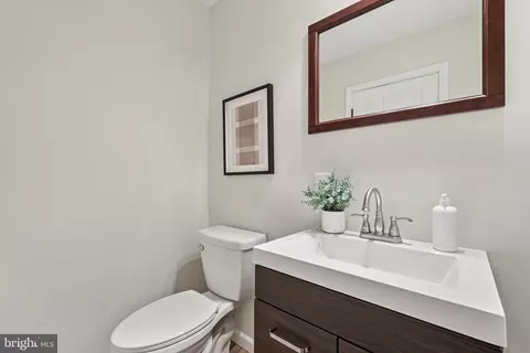 Bath - 7584 Carlin Rd, Hanover, MD 21076 photo 6 of 6