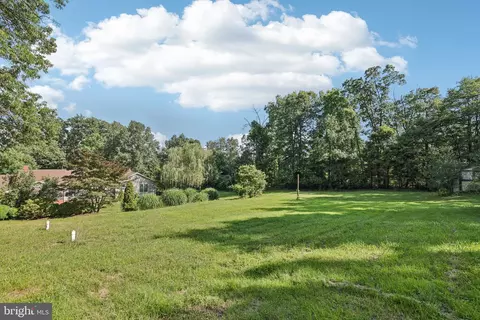 Exterior - 7584 Carlin Rd, Hanover, MD 21076 photo 8 of 11