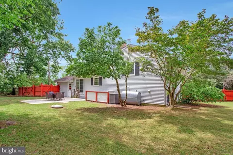 Exterior - 103 Holly Rd, Edgewater, MD 21037 photo 7 of 9