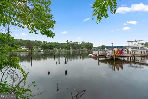 View/Area - 1800 Chesapeake Pl, Pasadena, MD 21122 photo 1 of 9