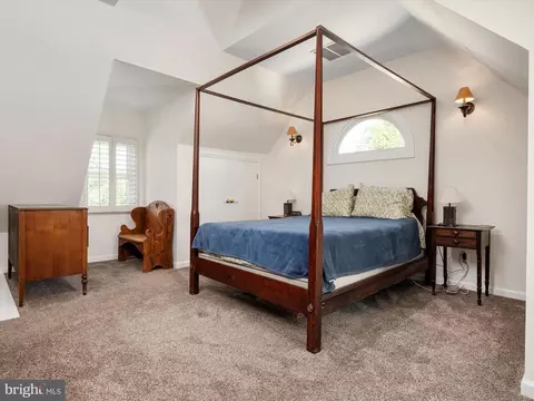 Bedroom - 8426 Park Rd, Pasadena, MD 21122 photo 2 of 4