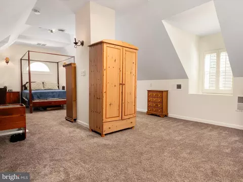 Bedroom - 8426 Park Rd, Pasadena, MD 21122 photo 4 of 4