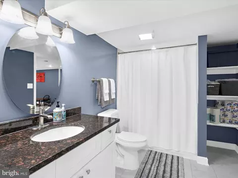 Bath - 1083 Vena Ln, Pasadena, MD 21122 photo 2 of 2
