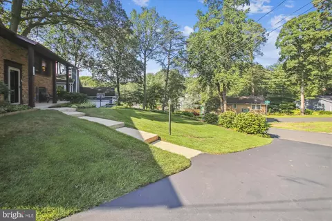 Exterior - 1195 Highview Dr, Annapolis, MD 21409 photo 15 of 21