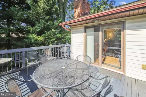 Exterior - 1195 Highview Dr, Annapolis, MD 21409 photo 5 of 21