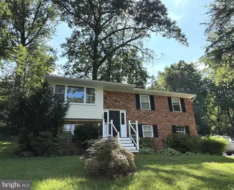 900 Hine Trl, Crownsville, MD 21032
