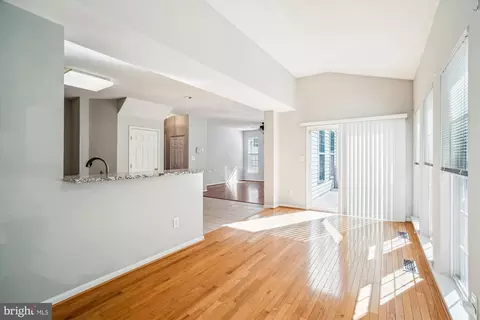 7719 Rotherham Dr, Hanover, MD 21076 photo 28