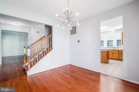 7719 Rotherham Dr, Hanover, MD 21076 photo 17