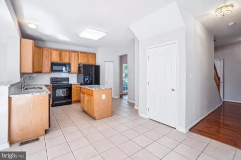 7719 Rotherham Dr, Hanover, MD 21076 photo 33