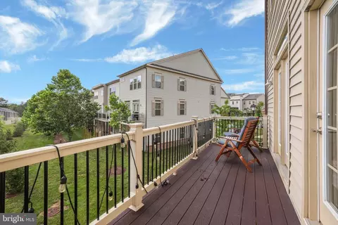 Exterior - 2930 Middleham Ct, Hanover, MD 21076 photo 2 of 12