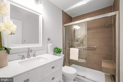 Bath - 2930 Middleham Ct, Hanover, MD 21076 photo 7 of 7