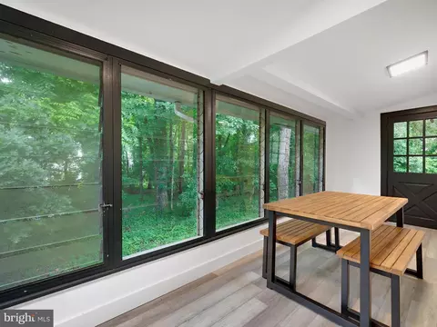 Exterior - 17 A Elliott Rd, Annapolis, MD 21403 photo 2 of 13
