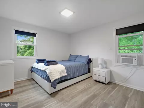 Bedroom - 17 A Elliott Rd, Annapolis, MD 21403 photo 1 of 9
