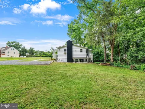 Exterior - 17 A Elliott Rd, Annapolis, MD 21403 photo 12 of 13