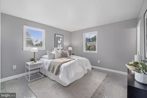 Bedroom - 102 16th Ave, Baltimore, MD 21225 photo 1 of 3