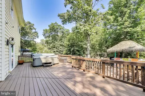 Exterior - 1002 Belgarden Ln, Pasadena, MD 21122 photo 13 of 17