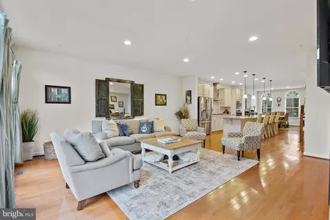 558 Deep Creek Vw, Annapolis, MD 21409