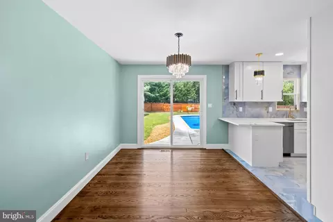 523 Sunset Knoll Rd, Pasadena, MD 21122 photo 17