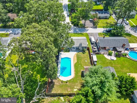 523 Sunset Knoll Rd, Pasadena, MD 21122 photo 30