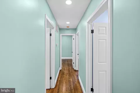 523 Sunset Knoll Rd, Pasadena, MD 21122 photo 8