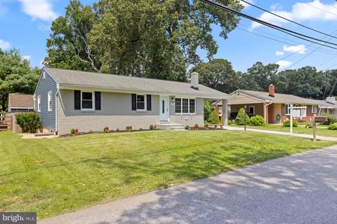 523 Sunset Knoll Rd, Pasadena, MD 21122 photo 60