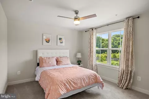 Bedroom - 2219 Nottoway Dr, Hanover, MD 21076 photo 6 of 7