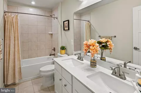 Bath - 2219 Nottoway Dr, Hanover, MD 21076 photo 3 of 4