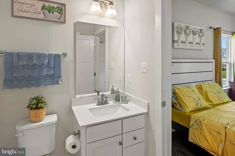 Bedroom - 2219 Nottoway Dr, Hanover, MD 21076 photo 2 of 7