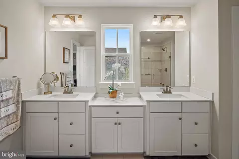 Bath - 2219 Nottoway Dr, Hanover, MD 21076 photo 1 of 4