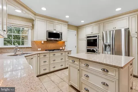 Kitchen - 761 Fawnelm Rd, Severn, MD 21144 photo 1 of 5
