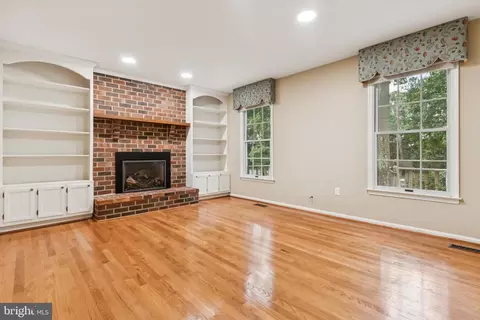 Living - 761 Fawnelm Rd, Severn, MD 21144 photo 3 of 6