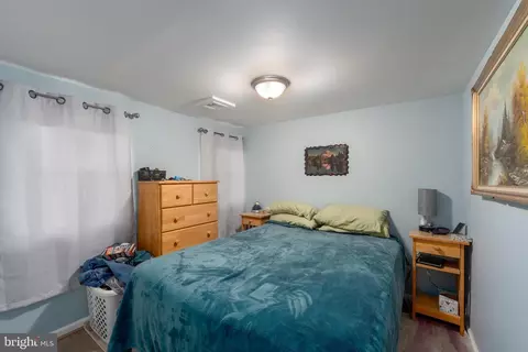 Bedroom - 7875 Telegraph Rd, Severn, MD 21144 photo 2 of 6