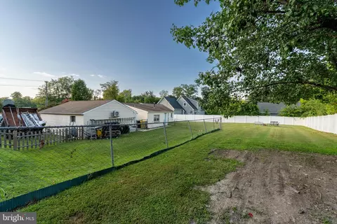 Exterior - 7875 Telegraph Rd, Severn, MD 21144 photo 4 of 5