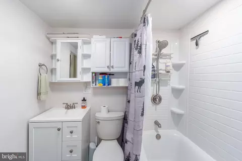 Bath - 7875 Telegraph Rd, Severn, MD 21144 photo 1 of 1