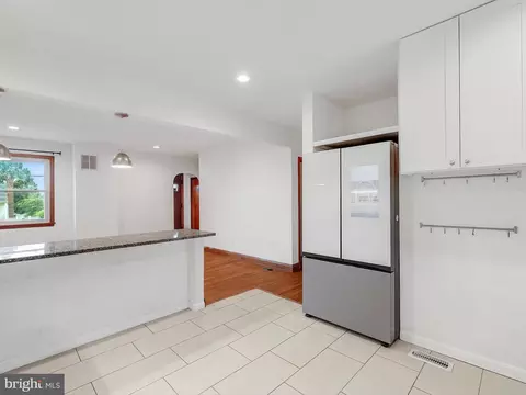 315 Frankle St, Baltimore, MD 21225 photo 10