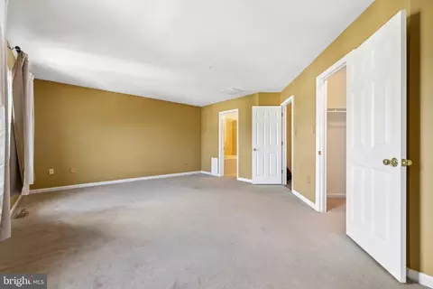 Bedroom - 2002 Cramer Point Ct, Odenton, MD 21113 photo 6 of 6