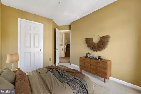 Bedroom - 2002 Cramer Point Ct, Odenton, MD 21113 photo 2 of 6