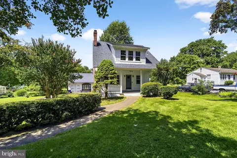 5916 Old Solomons Island Rd, Tracys Landing, MD 20779
