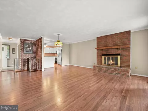 1248 Rock Hill Rd, Pasadena, MD 21122 photo 6
