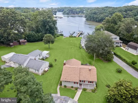 1248 Rock Hill Rd, Pasadena, MD 21122 photo 2