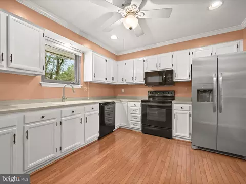 1248 Rock Hill Rd, Pasadena, MD 21122 photo 12
