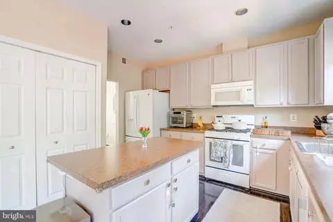 2314 Bellow Ct, Crofton, MD 21114 photo 8