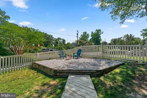 Exterior - 1746 Tacoma Rd, Edgewater, MD 21037 photo 6 of 9