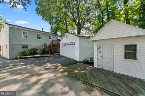 Exterior - 1746 Tacoma Rd, Edgewater, MD 21037 photo 8 of 9