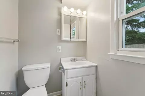 1321 Craghill Ct, Hanover, MD 21076 photo 17