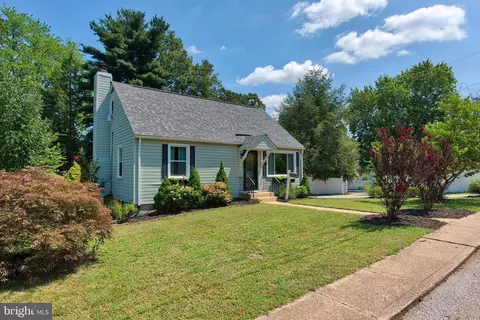 506 1st Ave SW, Glen Burnie, MD 21061